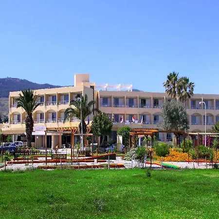 Hotel Niriides 3*